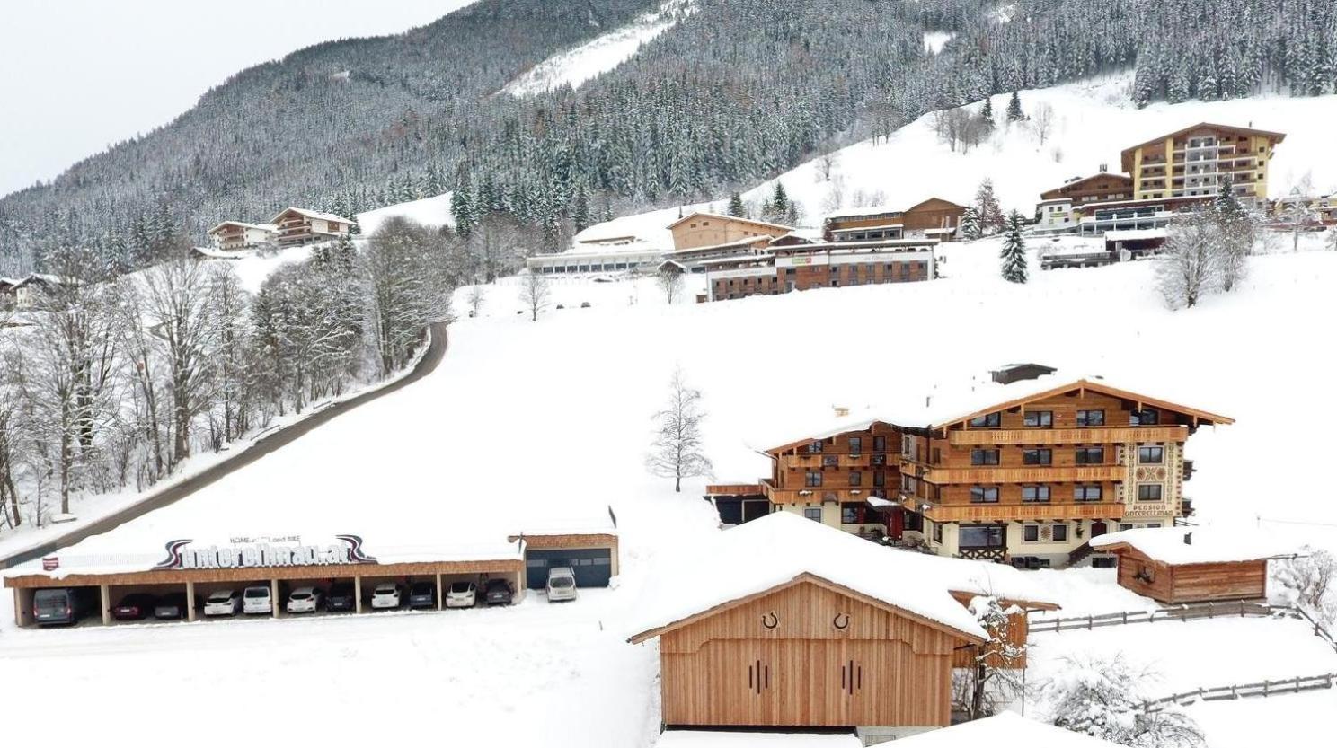 Ski In Ski Out Hotel Unterellmau سالباخ هينترغليم المظهر الخارجي الصورة